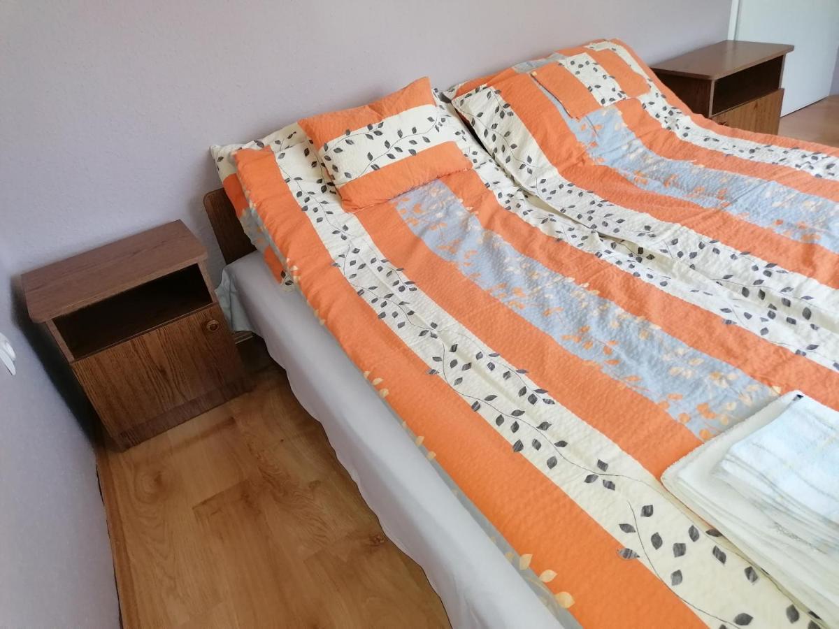 ホテル Gulyas Vendeghaz ザラカロシュ エクステリア 写真